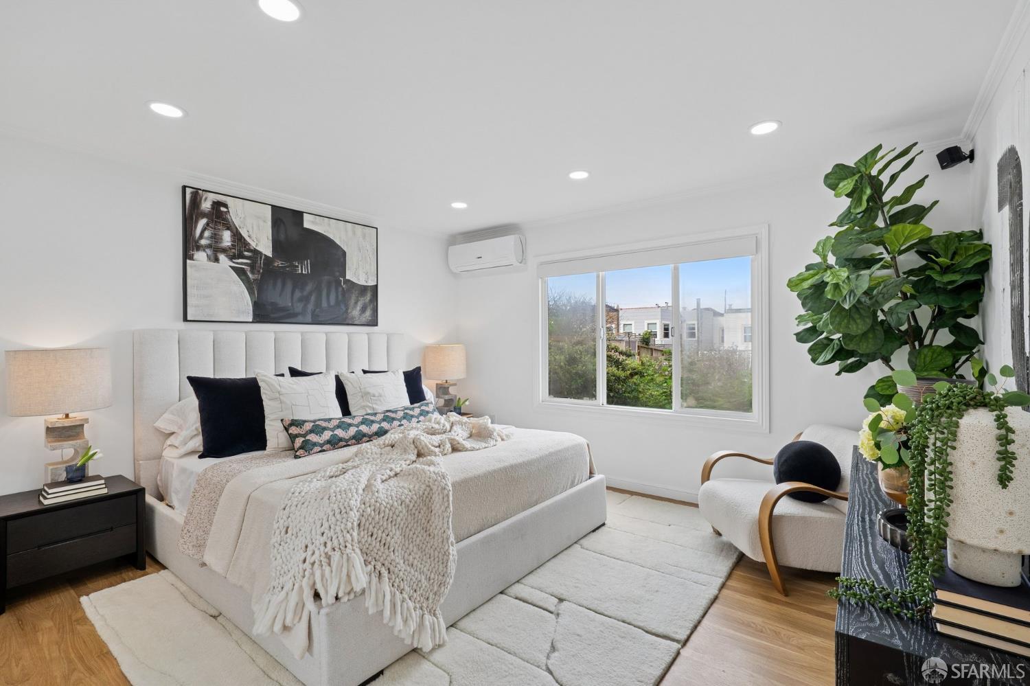 Detail Gallery Image 14 of 33 For 1955 28th Ave, San Francisco,  CA 94116 - 2 Beds | 1 Baths