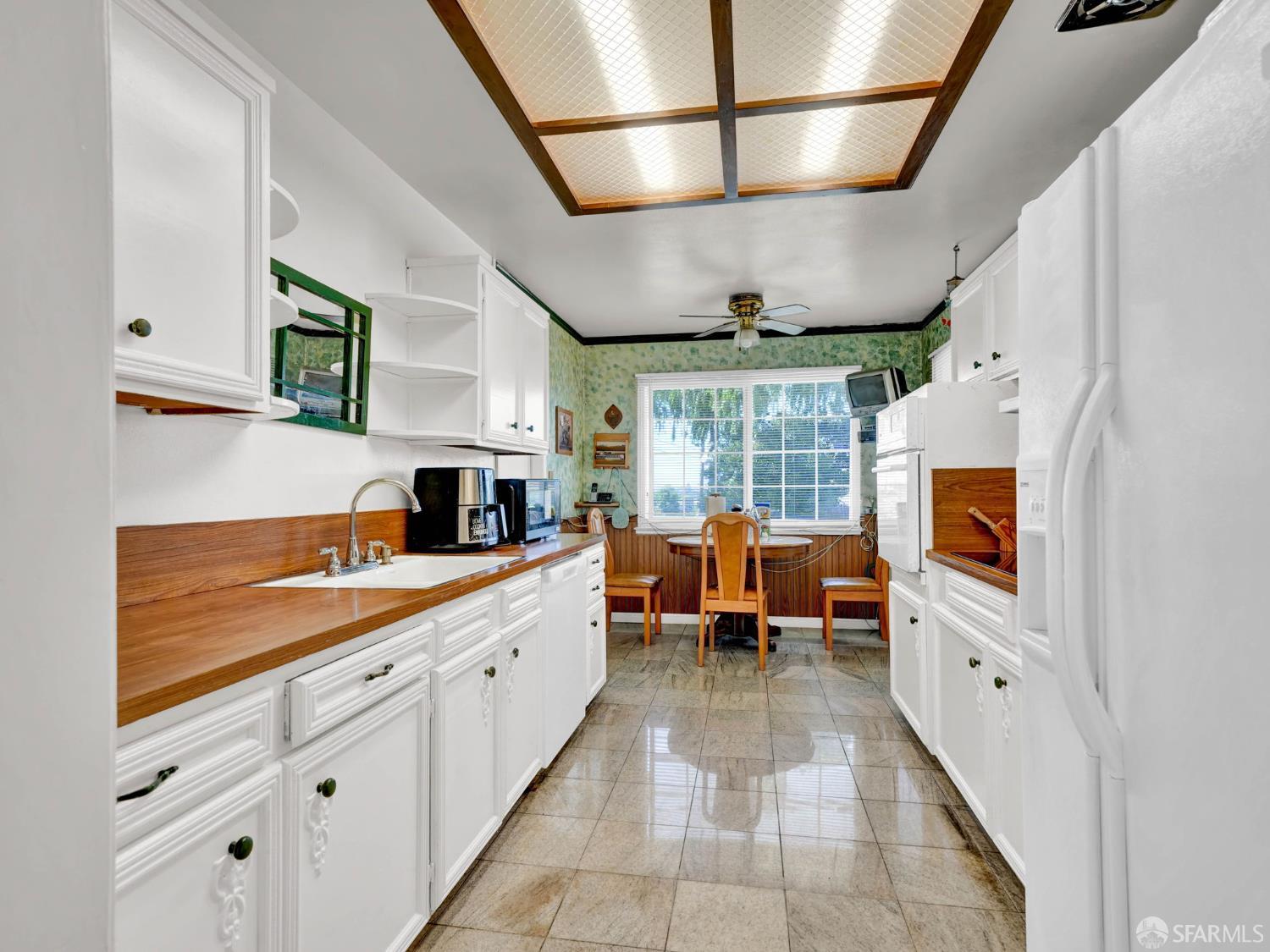 Detail Gallery Image 13 of 29 For 30964 Faircliff St, Hayward,  CA 94544 - 3 Beds | 2 Baths