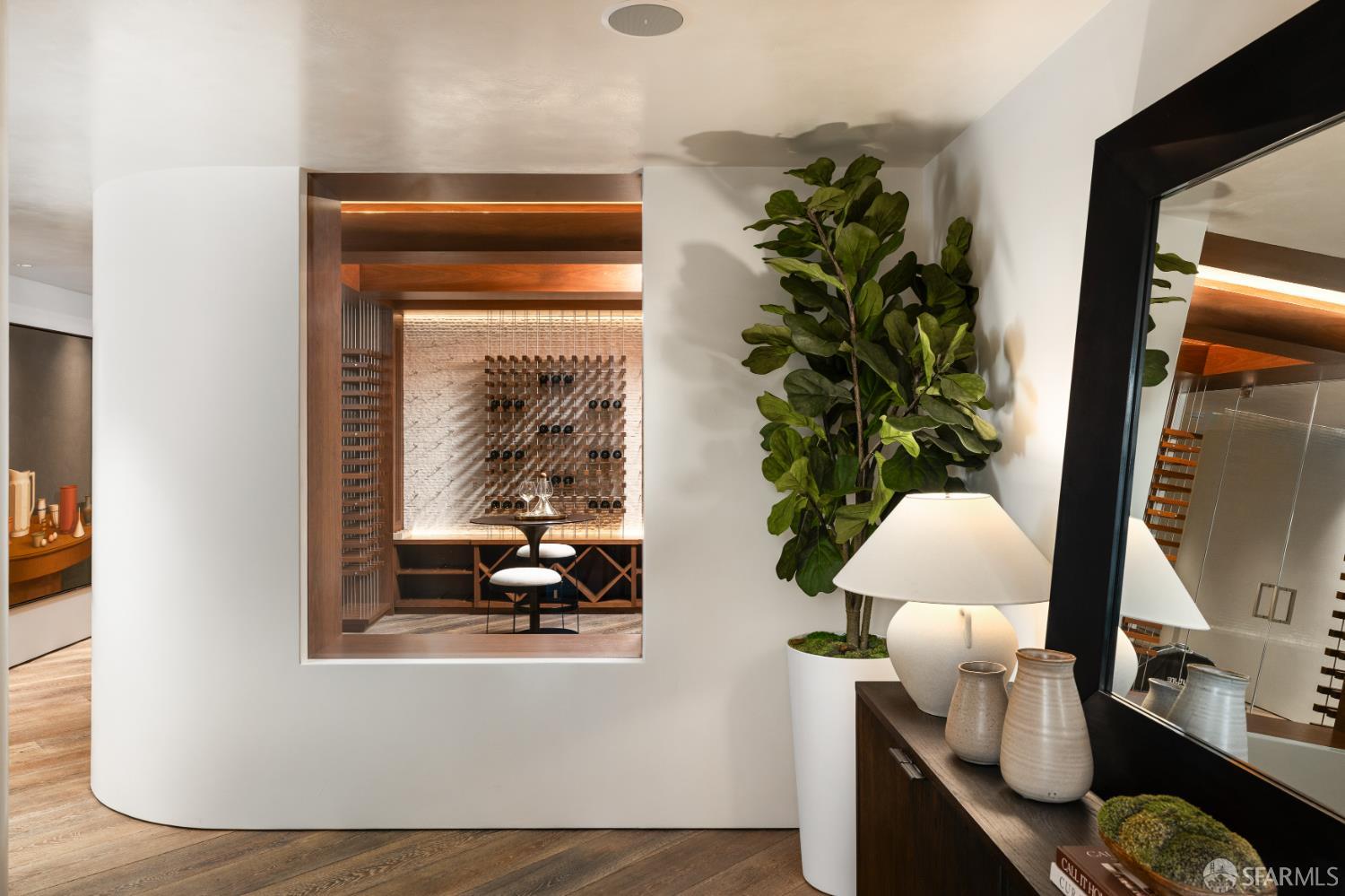 Detail Gallery Image 39 of 47 For 2626 Larkin St, San Francisco,  CA 94109 - 6 Beds | 5/3 Baths