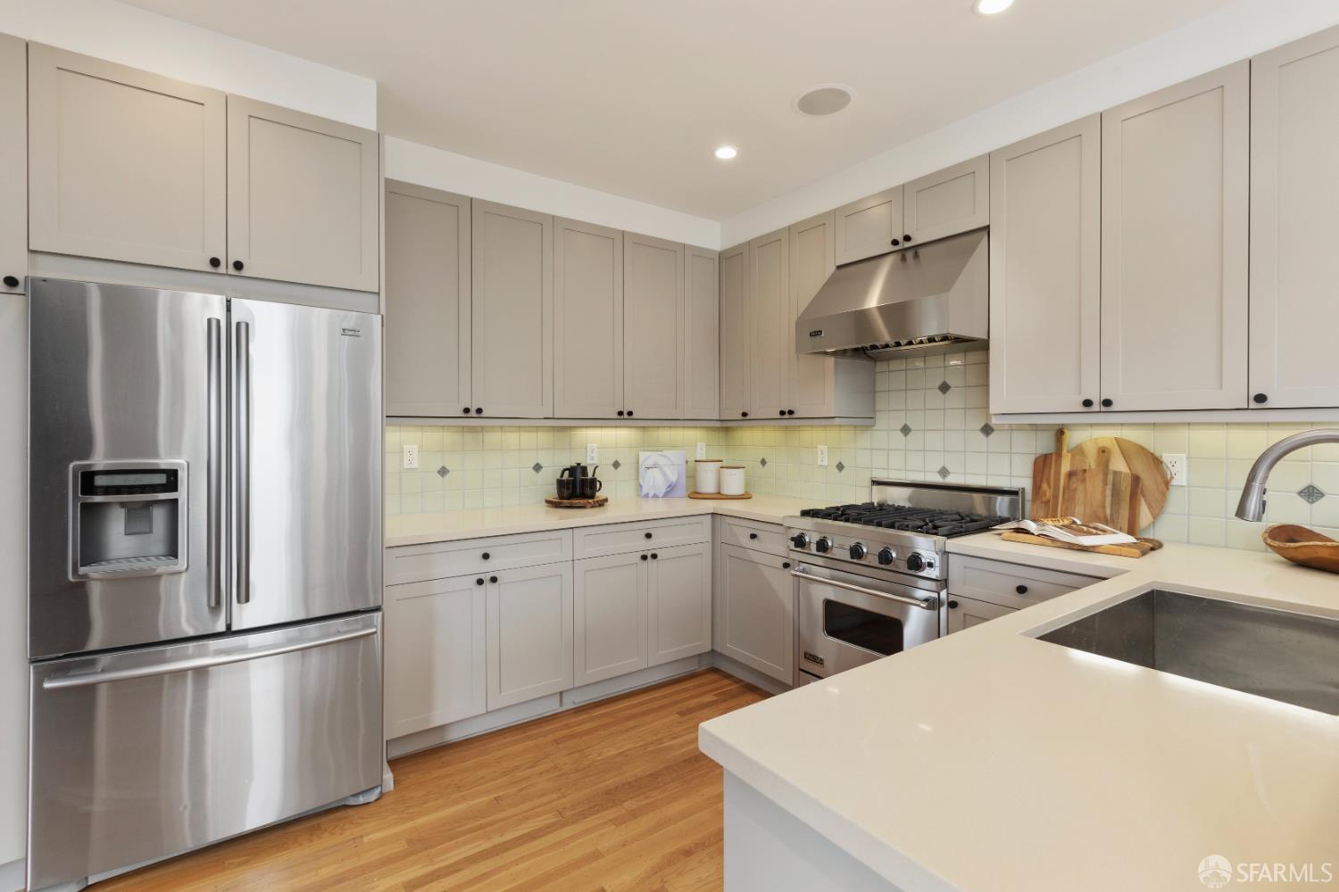 Detail Gallery Image 17 of 48 For 52 Meda Ave, San Francisco,  CA 94112 - 3 Beds | 2 Baths