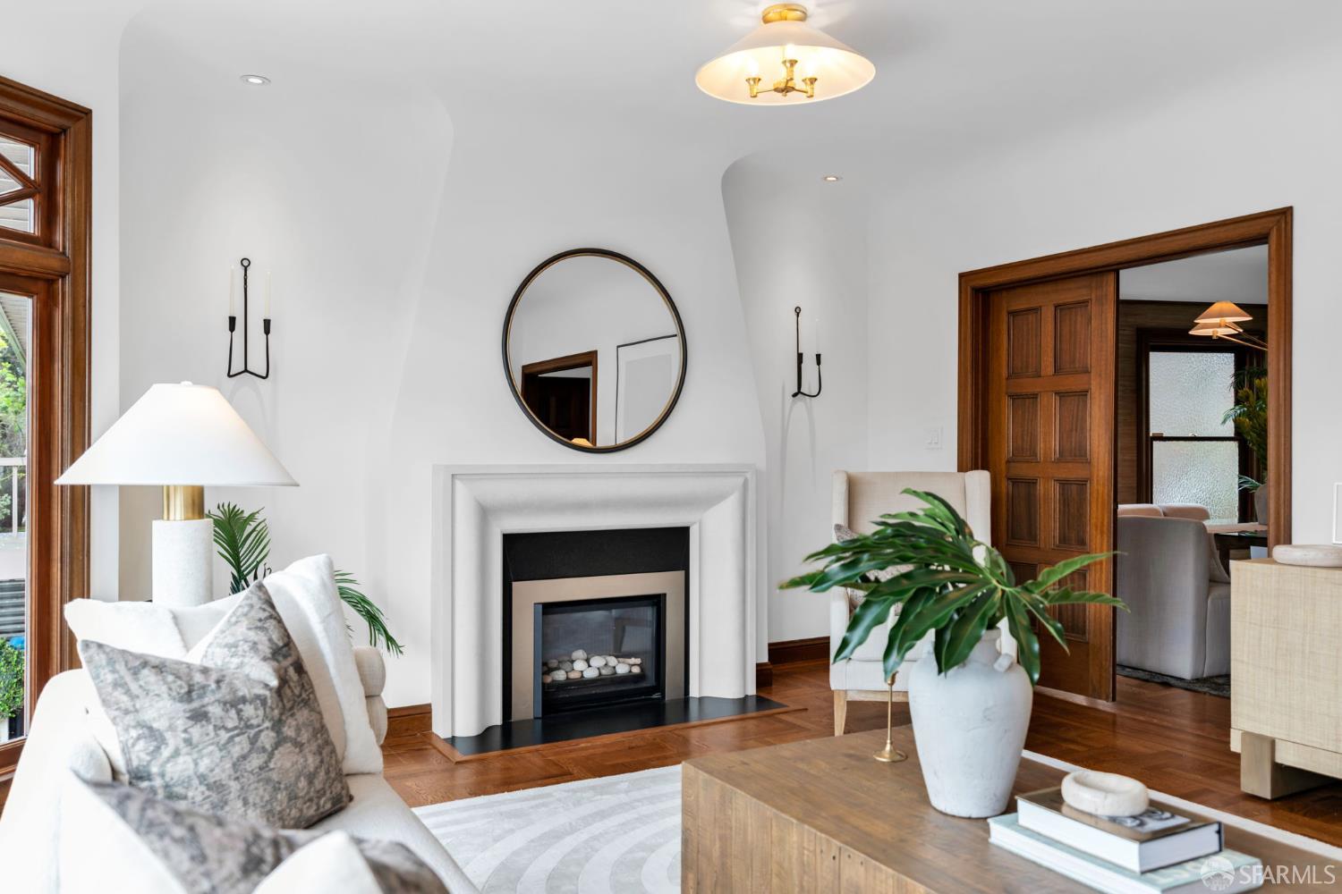 Detail Gallery Image 9 of 75 For 715 Ulloa St, San Francisco,  CA 94127 - 4 Beds | 2 Baths