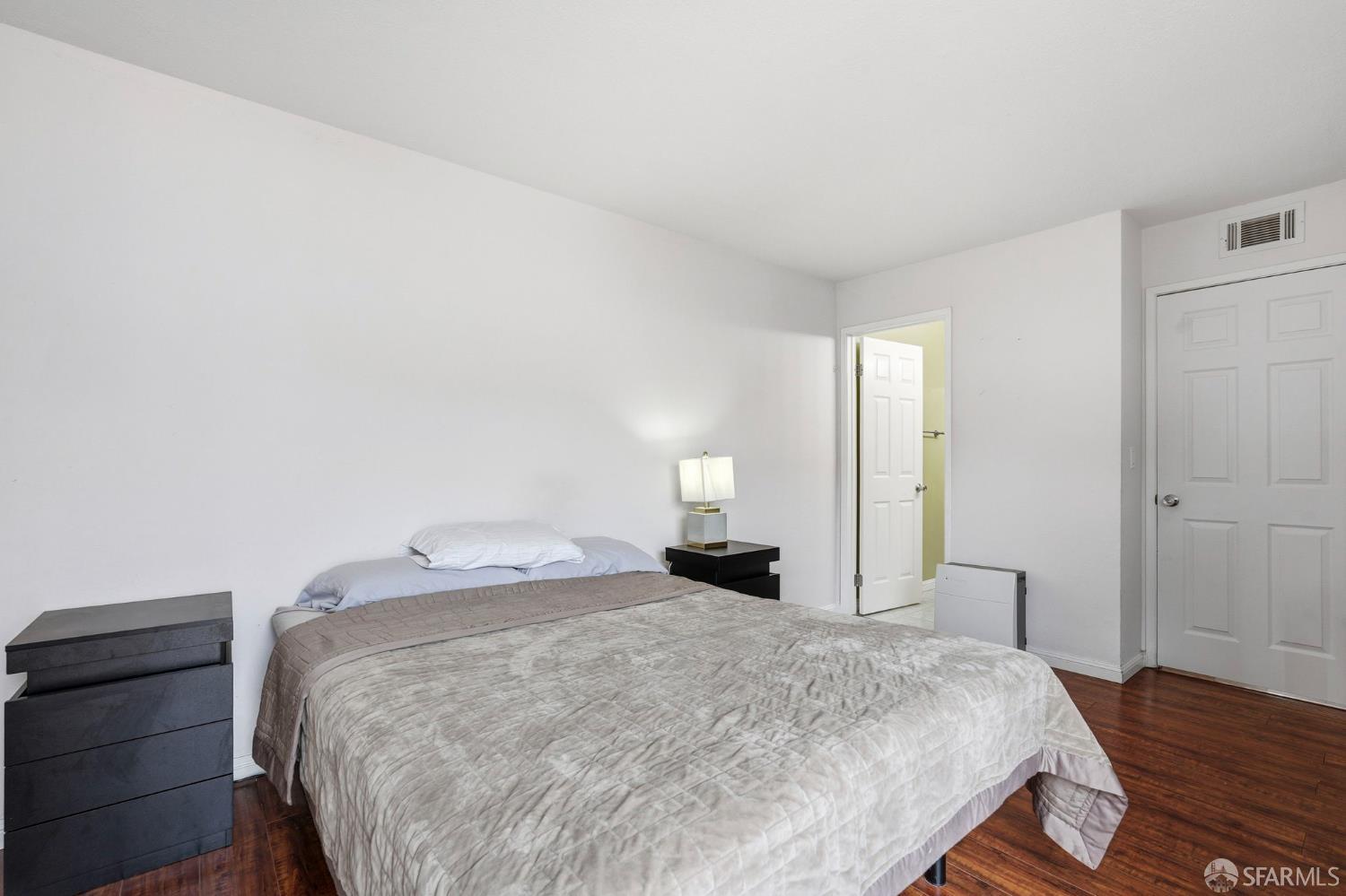 Detail Gallery Image 16 of 32 For 1442 Indian Ln, Concord,  CA 94521 - 2 Beds | 2 Baths