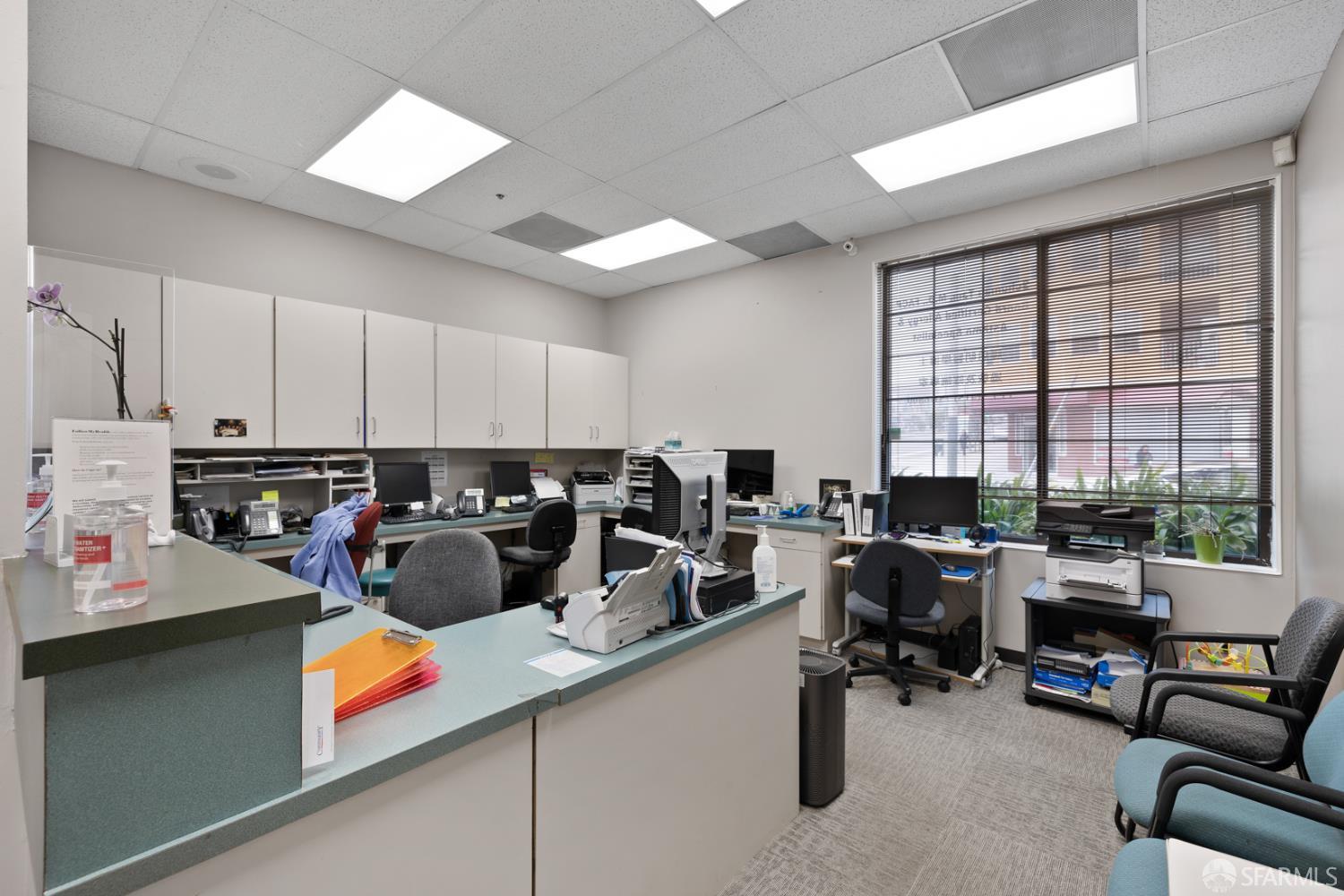 Detail Gallery Image 6 of 15 For 6850 Geary Blvd, San Francisco,  CA 94121 - – Beds | – Baths