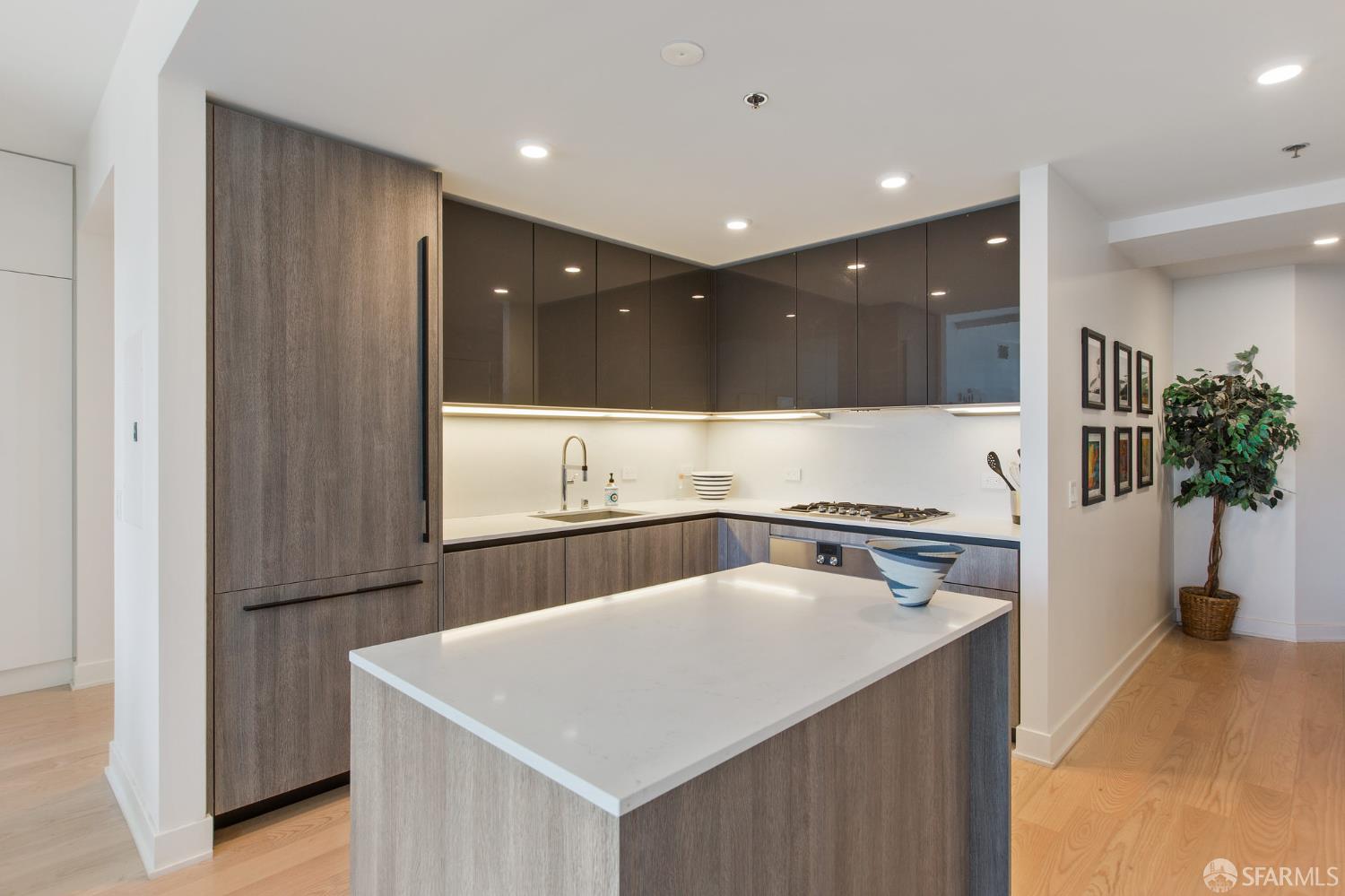 Detail Gallery Image 3 of 35 For 338 Main St 23h,  San Francisco,  CA 94105 - 1 Beds | 1 Baths