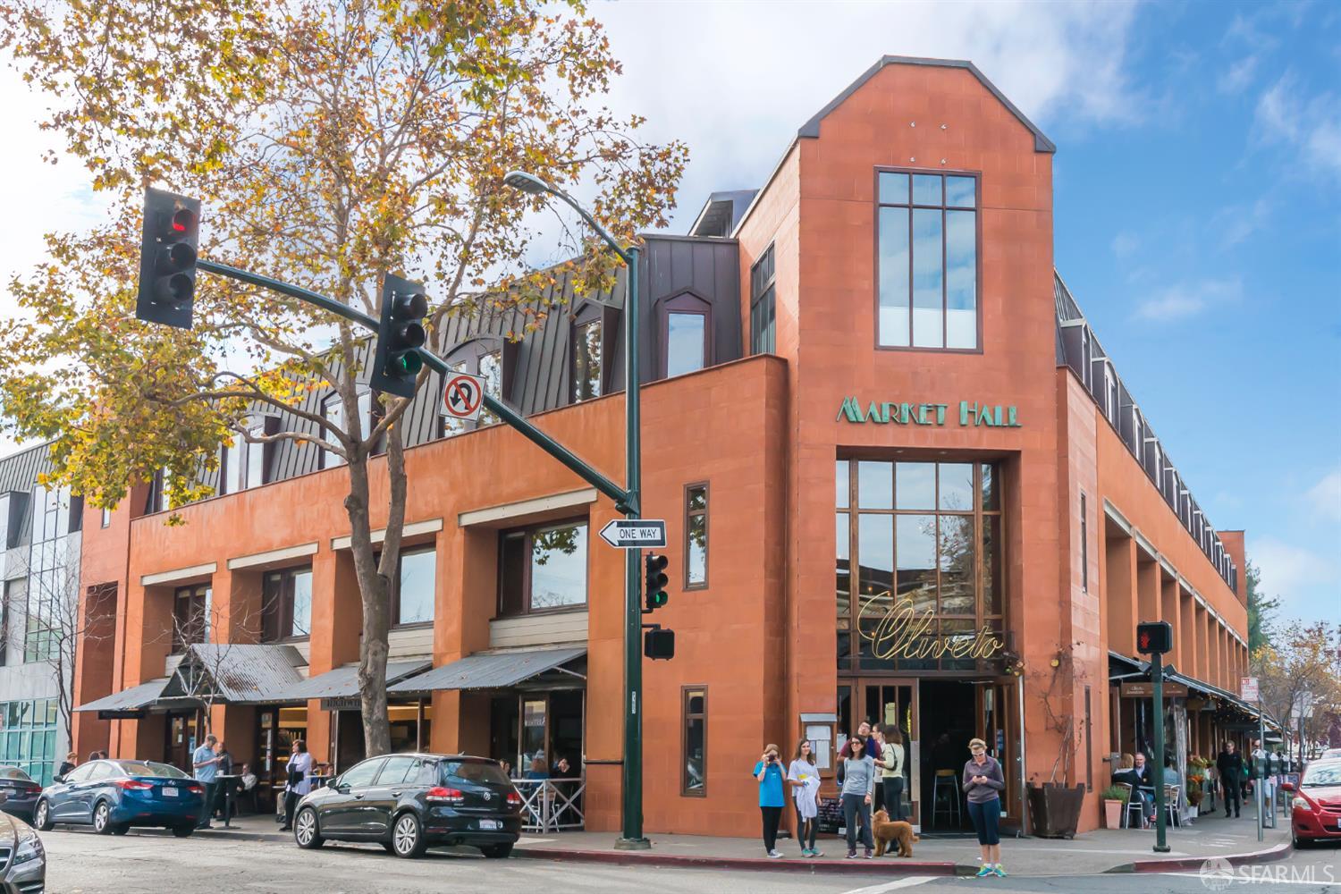 Detail Gallery Image 20 of 27 For 5380 Thomas Ave, Oakland,  CA 94618 - 2 Beds | 1 Baths