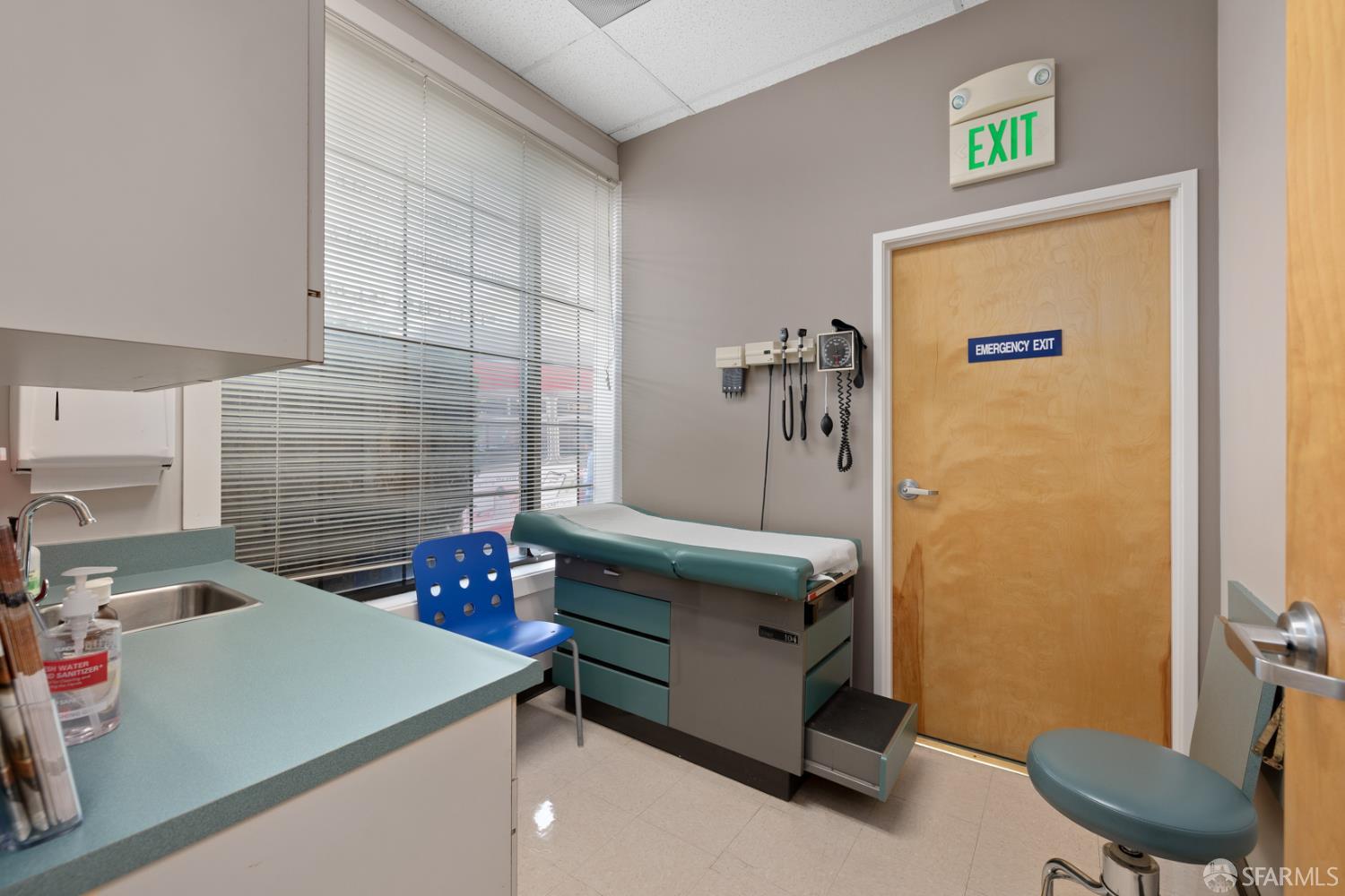 Detail Gallery Image 14 of 15 For 6850 Geary Blvd, San Francisco,  CA 94121 - – Beds | – Baths