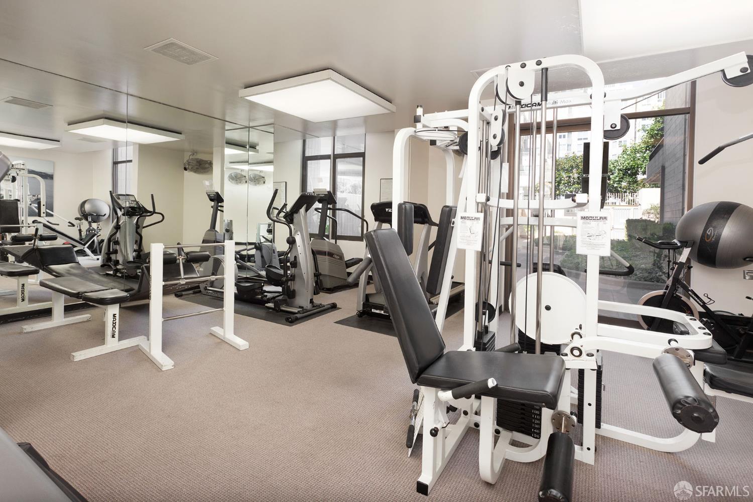 Detail Gallery Image 43 of 43 For 156 Lombard St #33,  San Francisco,  CA 94111 - 2 Beds | 2/1 Baths