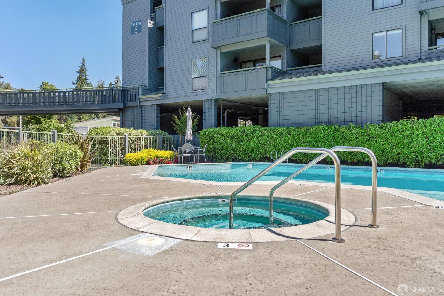 Detail Gallery Image 38 of 46 For 1652 San Miguel Dr, Walnut Creek,  CA 94596 - 1 Beds | 1/1 Baths