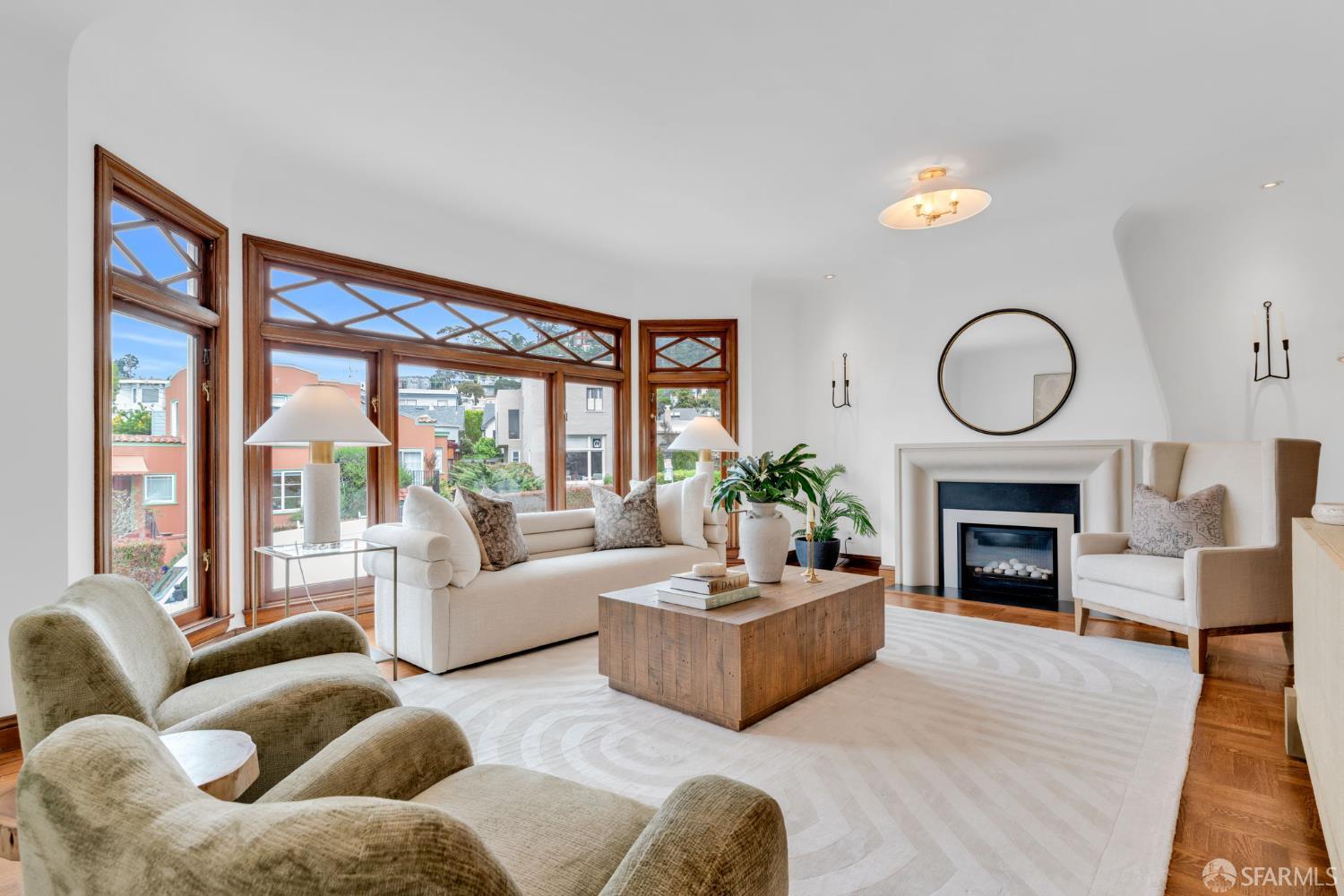 Detail Gallery Image 6 of 75 For 715 Ulloa St, San Francisco,  CA 94127 - 4 Beds | 2 Baths