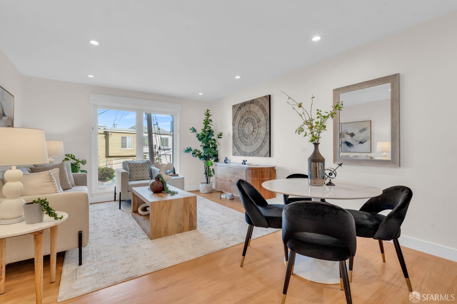 Detail Gallery Image 11 of 57 For 358 Los Palmos Dr, San Francisco,  CA 94127 - 3 Beds | 2 Baths