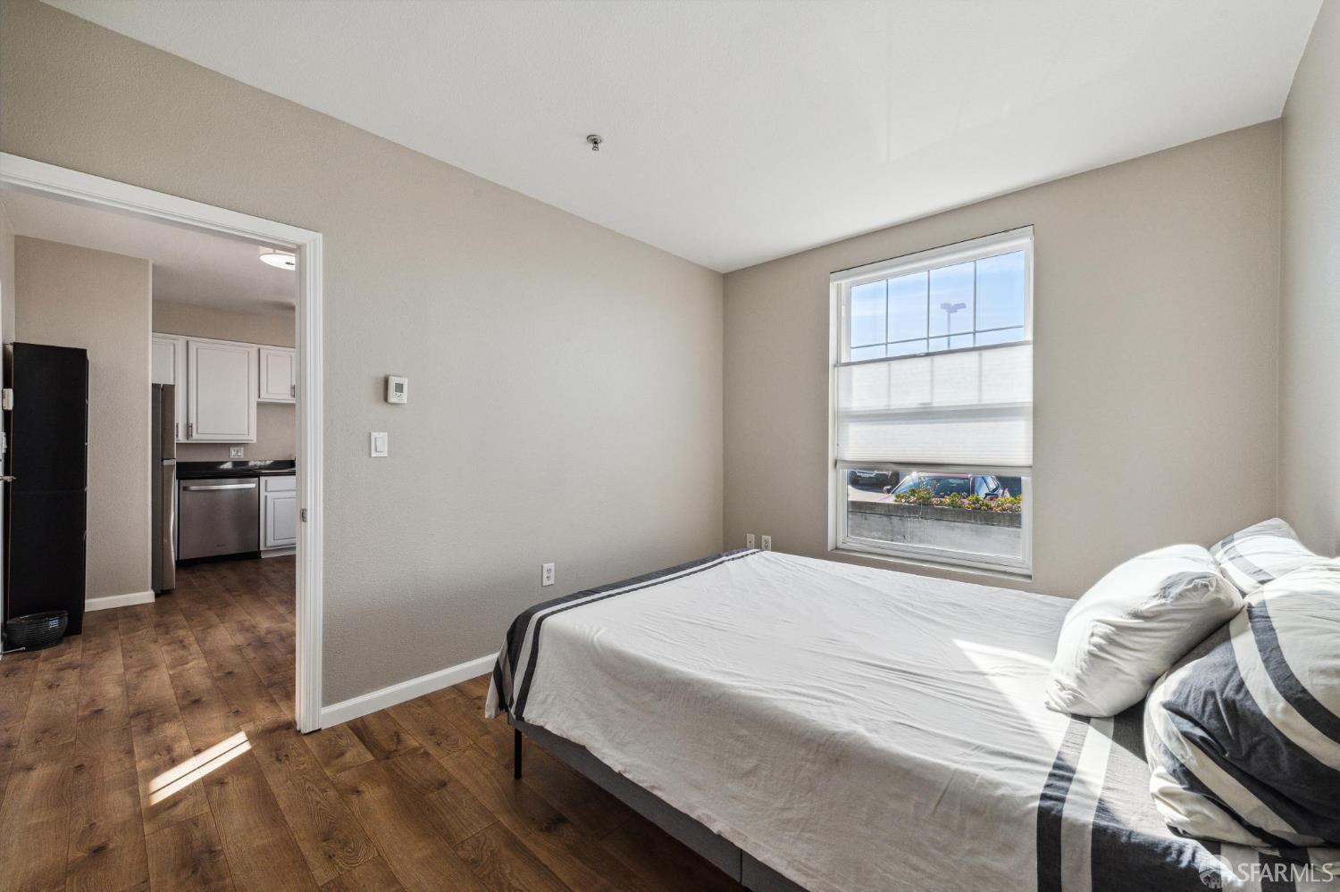 Detail Gallery Image 12 of 18 For 1121 40th St #5405,  Emeryville,  CA 94608 - 1 Beds | 1 Baths