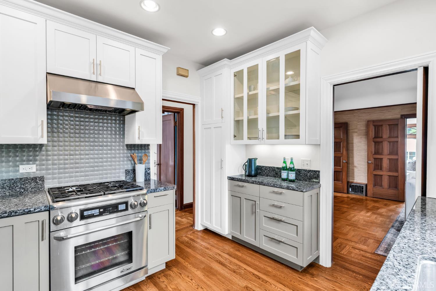 Detail Gallery Image 24 of 75 For 715 Ulloa St, San Francisco,  CA 94127 - 4 Beds | 2 Baths