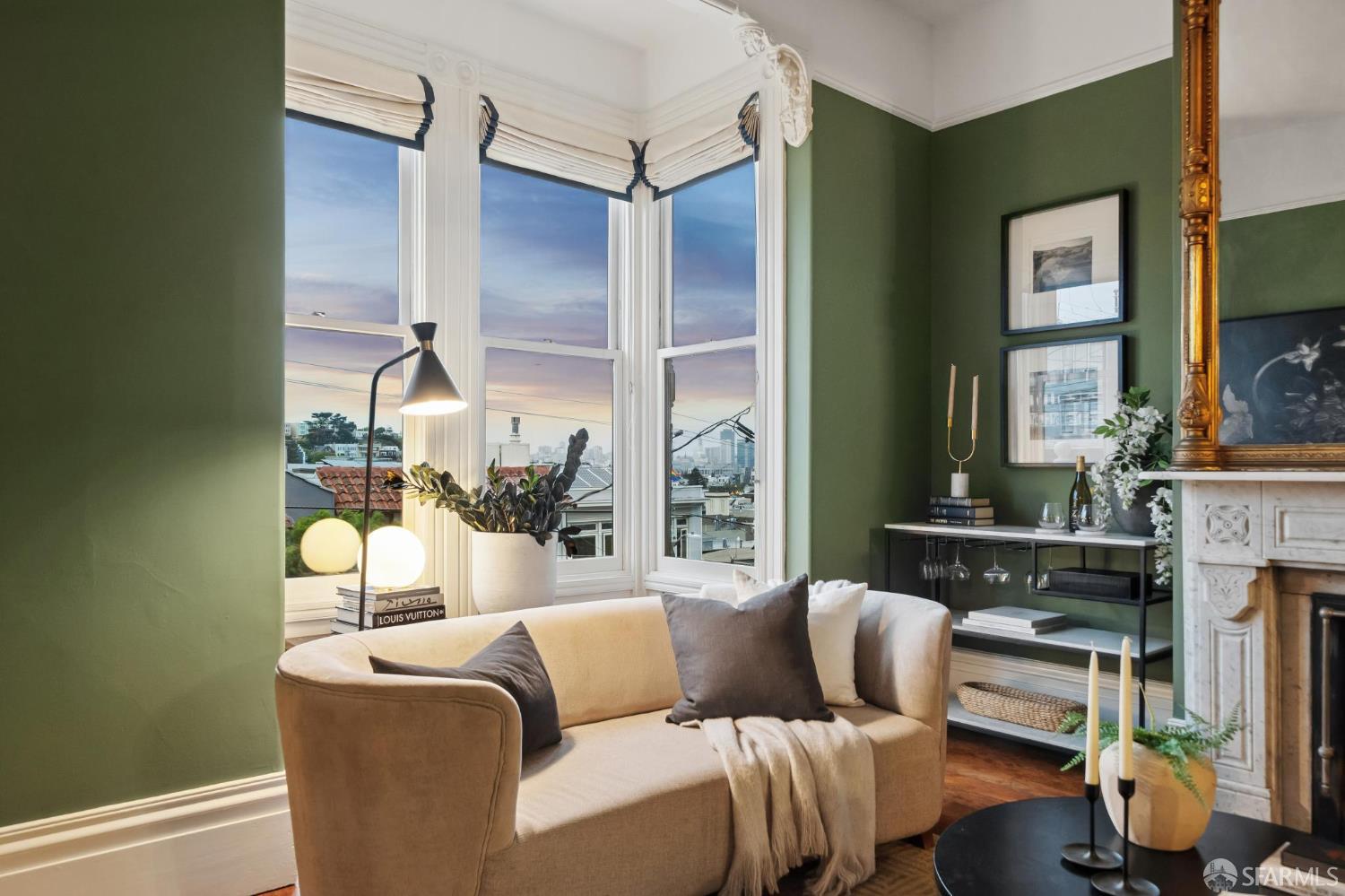 Detail Gallery Image 3 of 68 For 4431 19th St, San Francisco,  CA 94114 - 3 Beds | 2 Baths