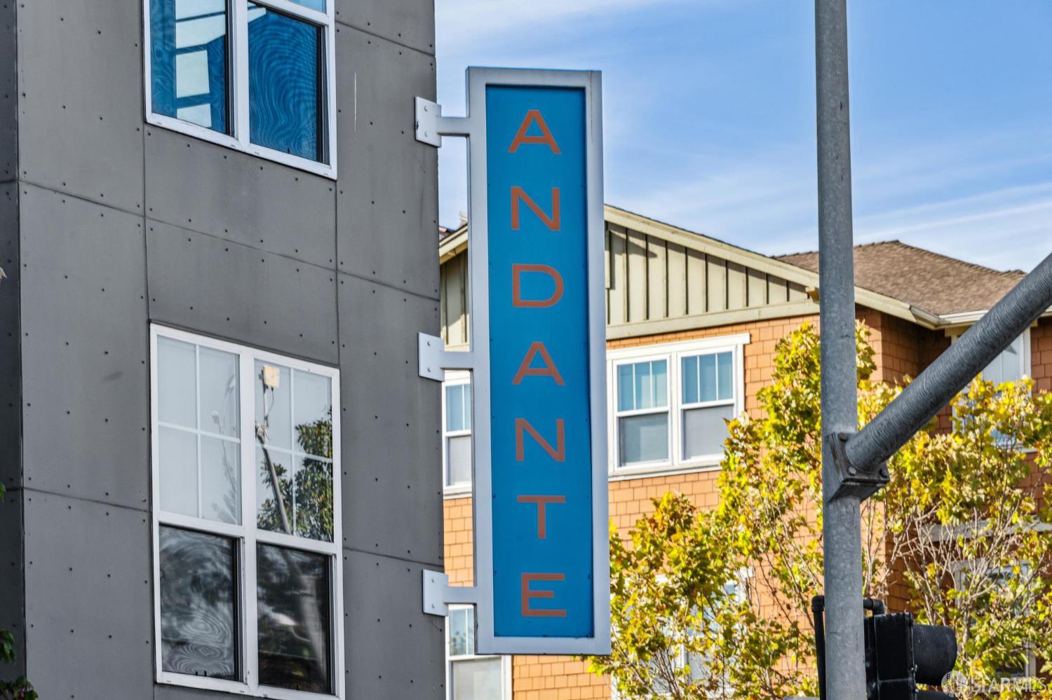 Detail Gallery Image 2 of 18 For 1121 40th St #5405,  Emeryville,  CA 94608 - 1 Beds | 1 Baths