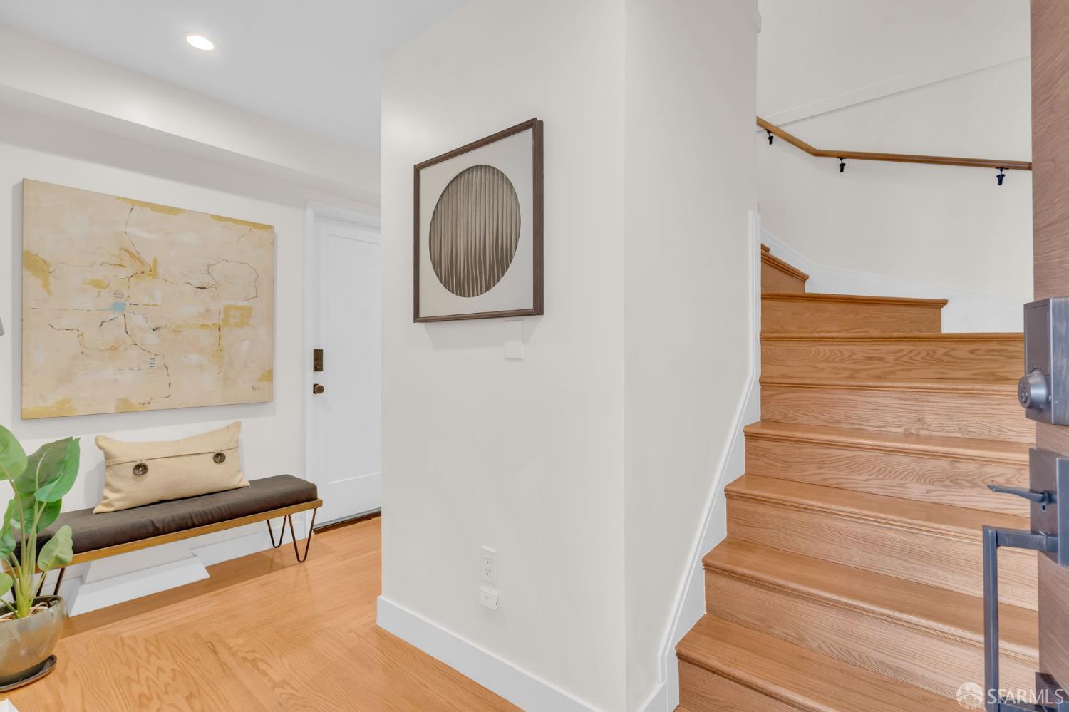 Detail Gallery Image 4 of 57 For 358 Los Palmos Dr, San Francisco,  CA 94127 - 3 Beds | 2 Baths