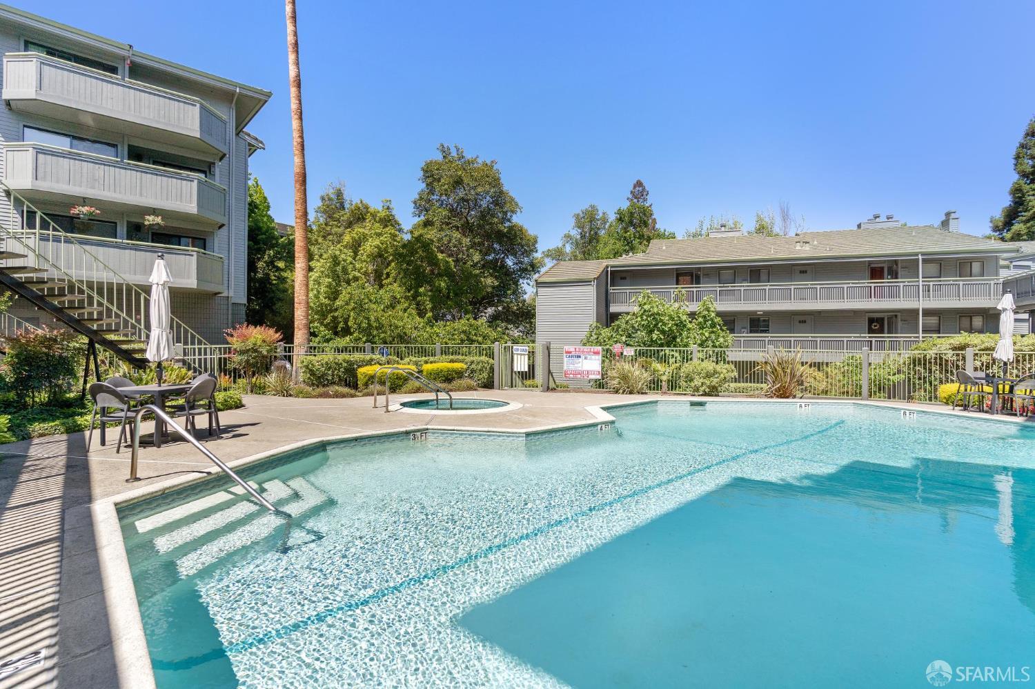 Detail Gallery Image 37 of 46 For 1652 San Miguel Dr, Walnut Creek,  CA 94596 - 1 Beds | 1/1 Baths