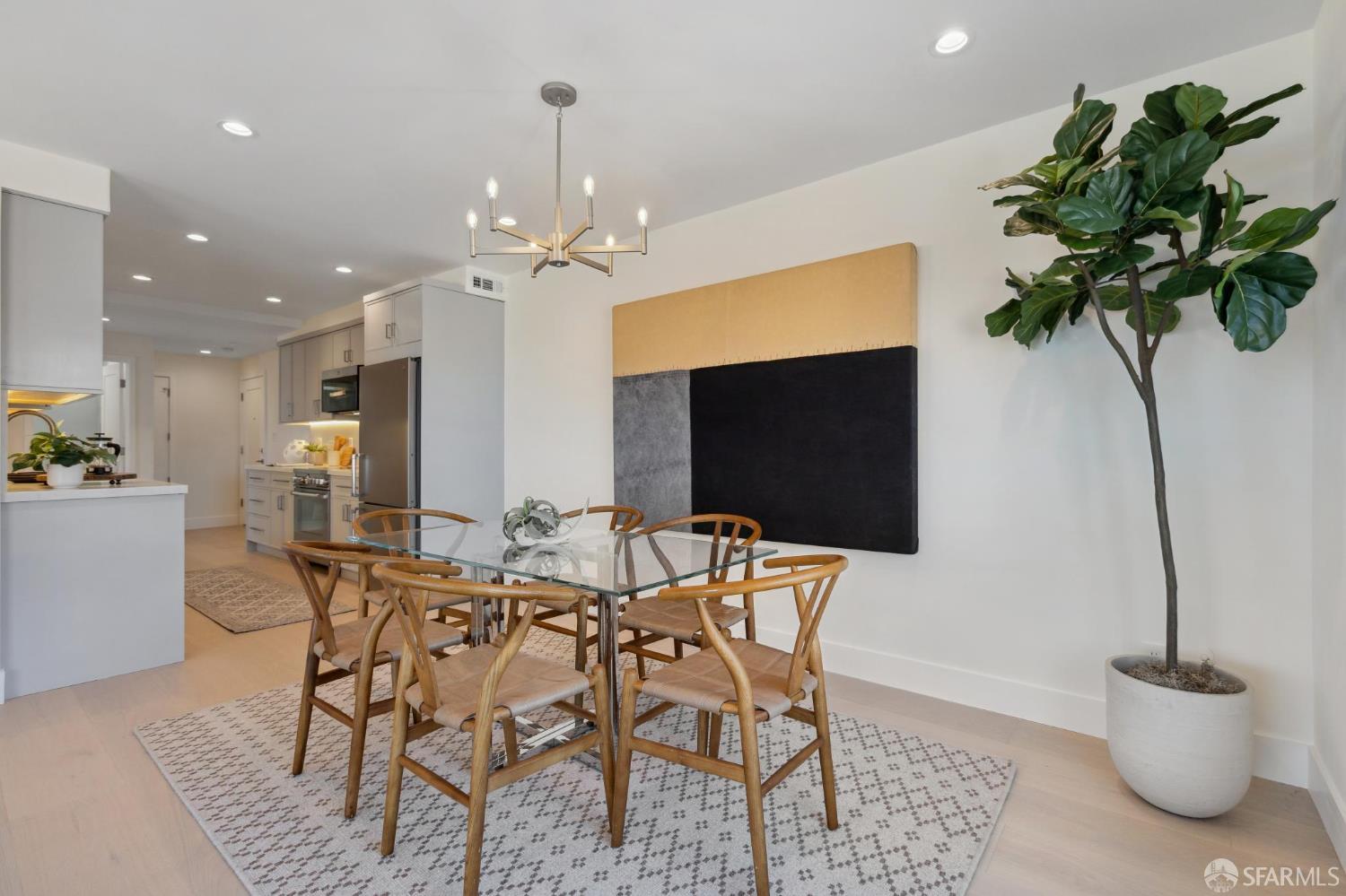 Detail Gallery Image 12 of 34 For 505 Grand View Ave #2ND,  San Francisco,  CA 94114 - 2 Beds | 2 Baths