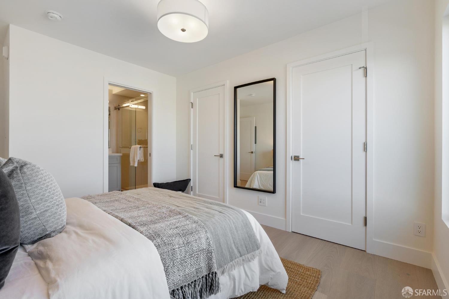 Detail Gallery Image 22 of 34 For 505 Grand View Ave #2ND,  San Francisco,  CA 94114 - 2 Beds | 2 Baths