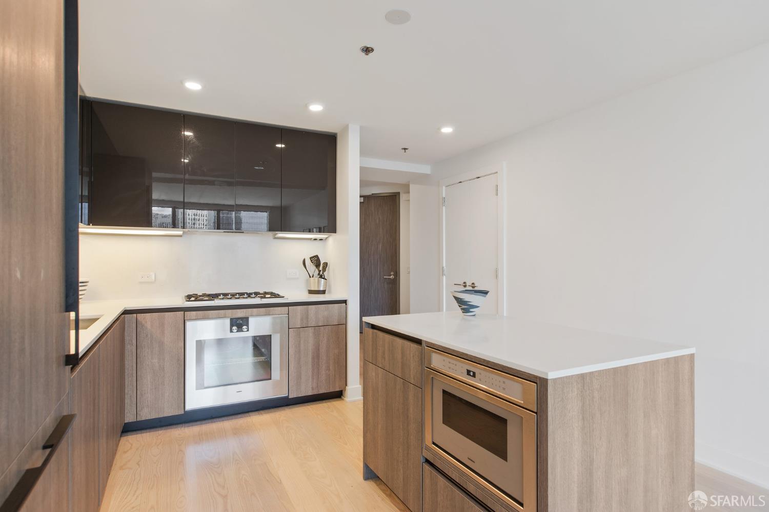 Detail Gallery Image 4 of 35 For 338 Main St 23h,  San Francisco,  CA 94105 - 1 Beds | 1 Baths