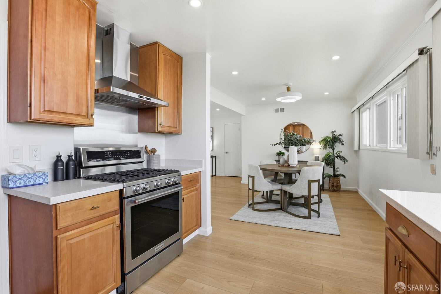 Detail Gallery Image 10 of 25 For 98 Creston Ave, Daly City,  CA 94015 - 2 Beds | 1 Baths