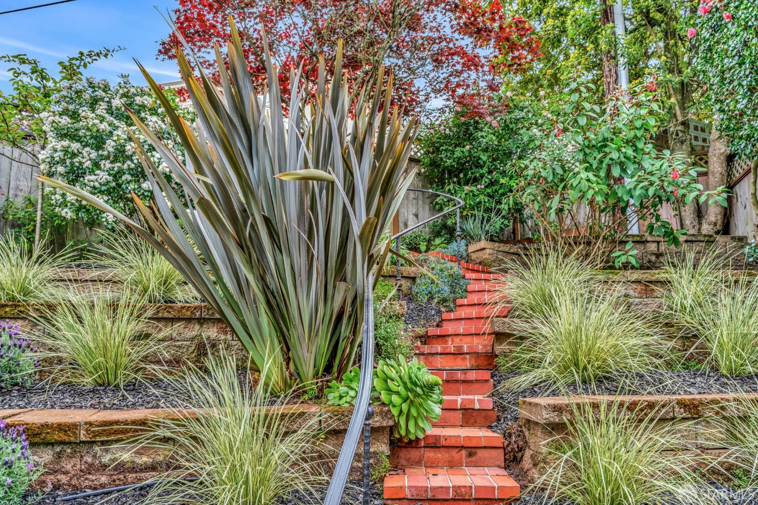 Detail Gallery Image 54 of 75 For 715 Ulloa St, San Francisco,  CA 94127 - 4 Beds | 2 Baths