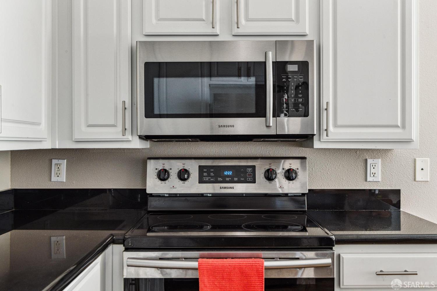 Detail Gallery Image 9 of 18 For 1121 40th St #5405,  Emeryville,  CA 94608 - 1 Beds | 1 Baths