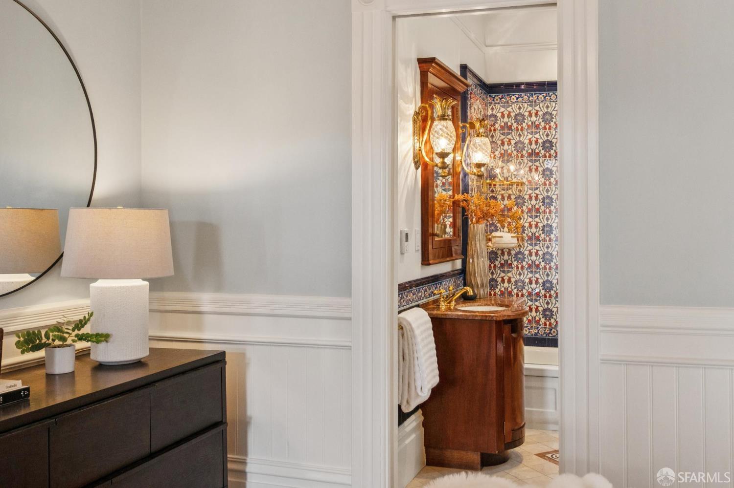 Detail Gallery Image 34 of 68 For 4431 19th St, San Francisco,  CA 94114 - 3 Beds | 2 Baths