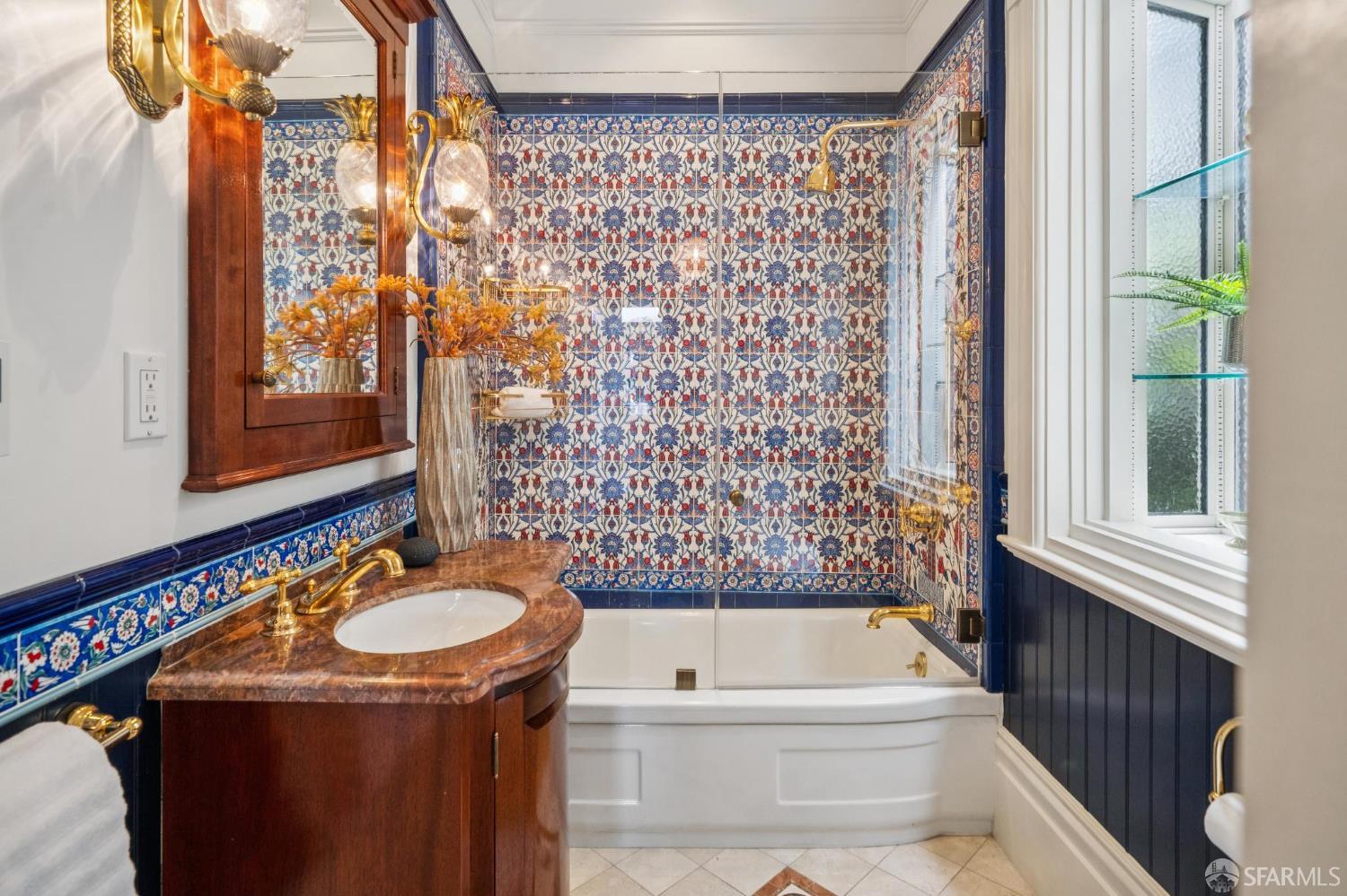 Detail Gallery Image 35 of 68 For 4431 19th St, San Francisco,  CA 94114 - 3 Beds | 2 Baths