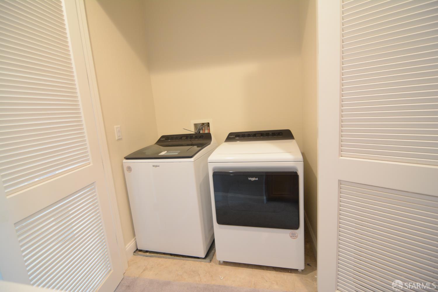 Detail Gallery Image 21 of 31 For 1194 Gliessen Ter, Sunnyvale,  CA 94089 - 2 Beds | 2/1 Baths