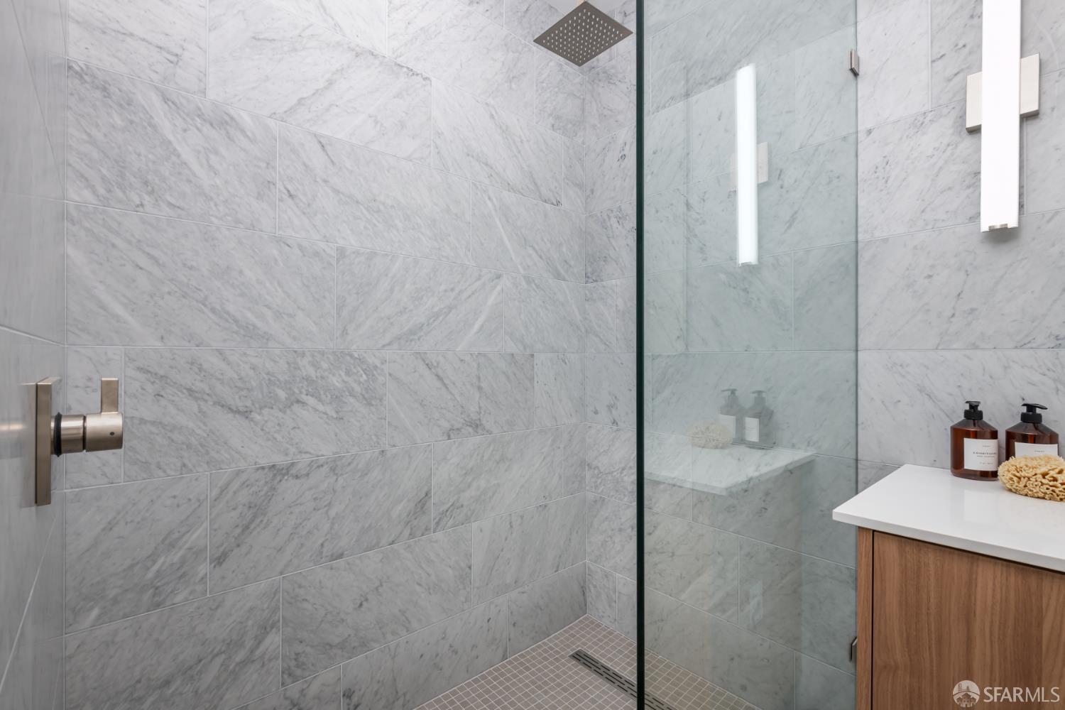 Detail Gallery Image 22 of 43 For 1400 Broadway, San Francisco,  CA 94109 - 3 Beds | 2 Baths