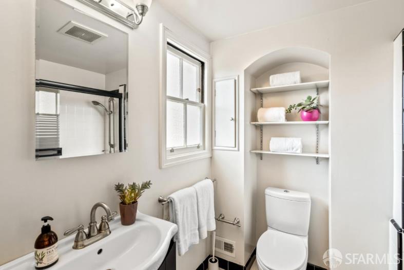 Detail Gallery Image 35 of 49 For 44 Stonecrest Dr, San Francisco,  CA 94132 - 4 Beds | 5 Baths