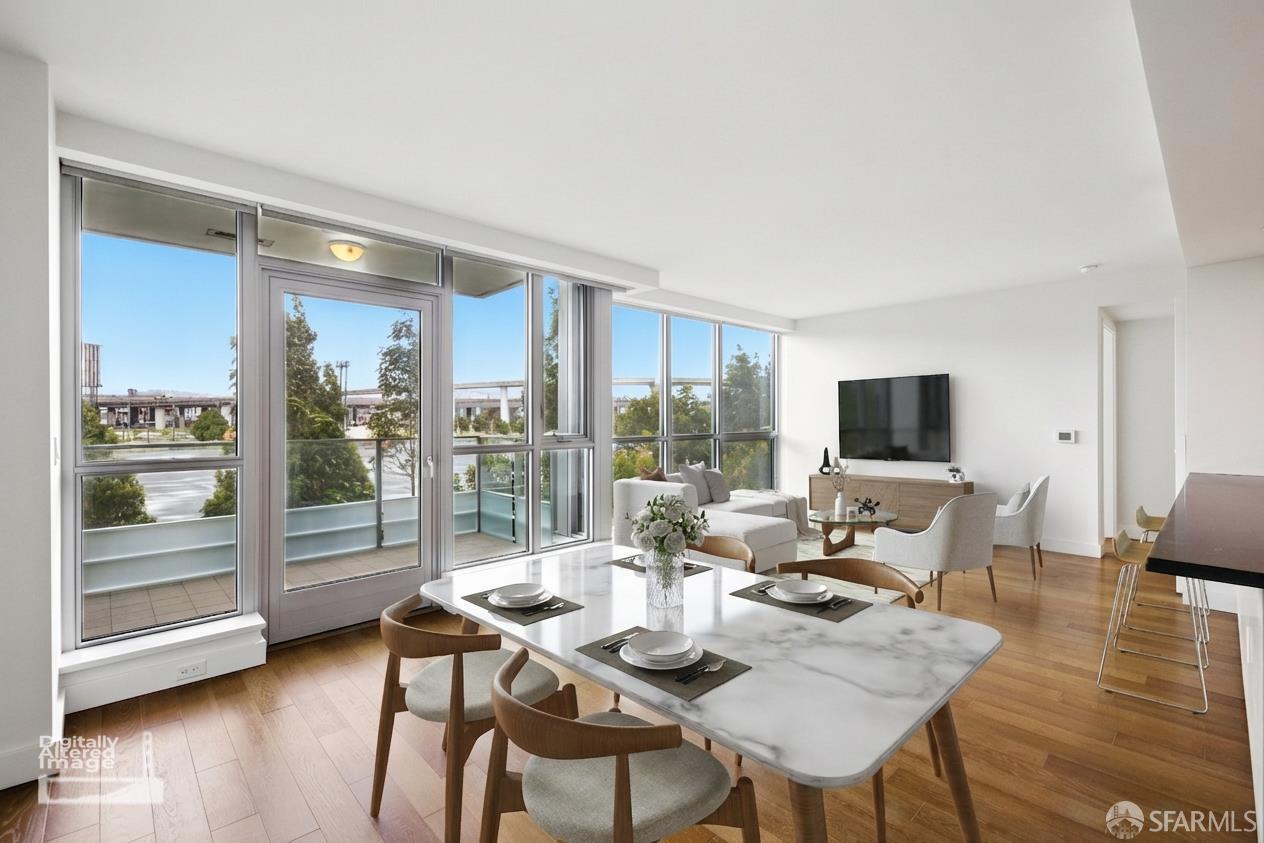 718 Long Bridge Street # 220