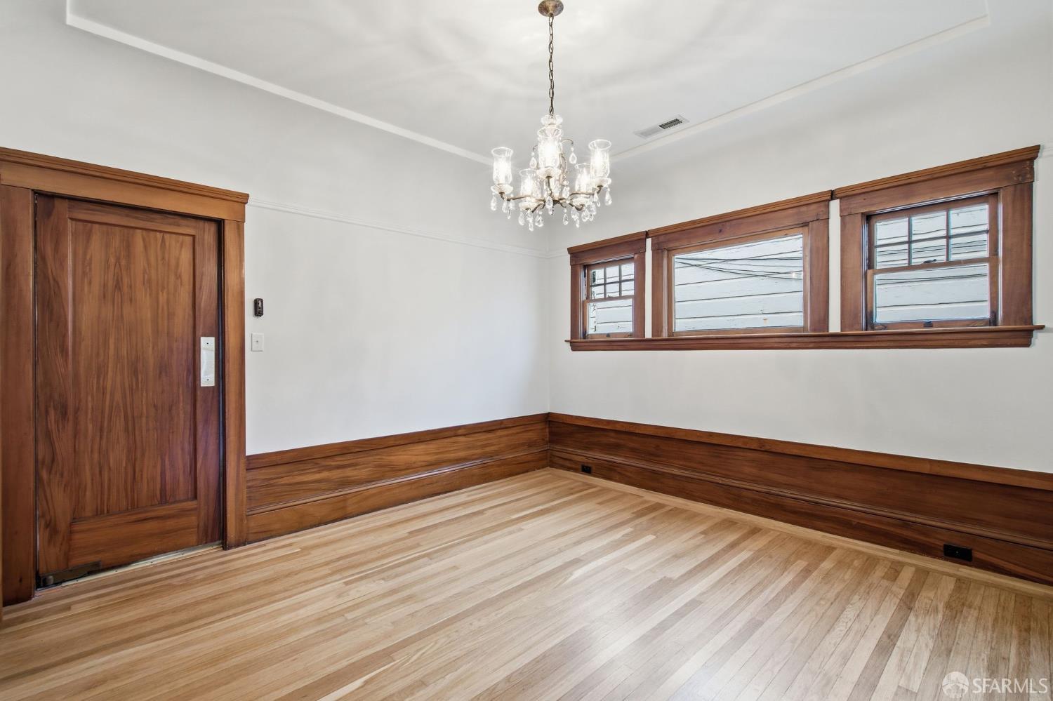 Detail Gallery Image 34 of 69 For 161 Eureka St, San Francisco,  CA 94114 - – Beds | – Baths