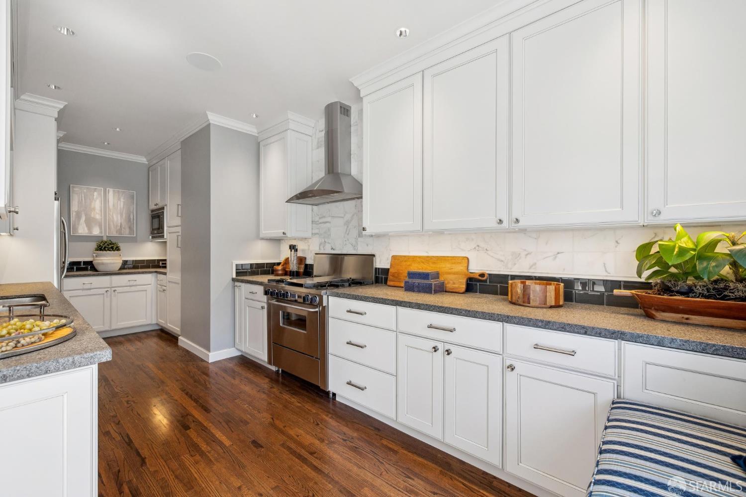 Detail Gallery Image 29 of 74 For 1880 Jackson St #601,  San Francisco,  CA 94109 - 2 Beds | 2 Baths