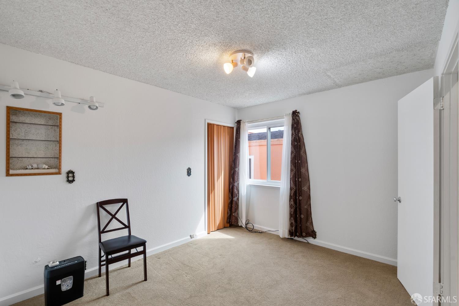 Detail Gallery Image 8 of 37 For 61 Grandview Ave, Daly City,  CA 94015 - 4 Beds | 2 Baths