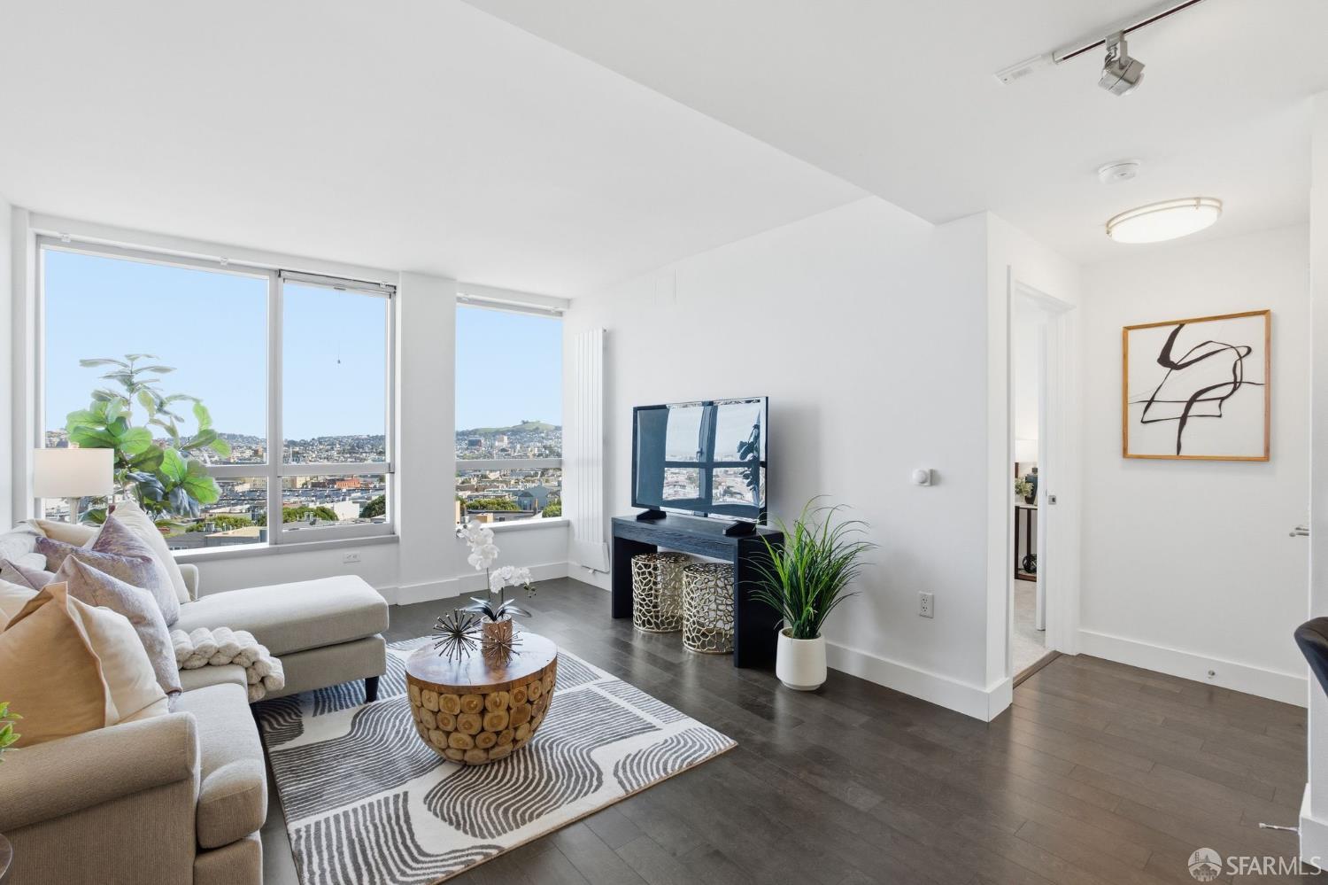 Detail Gallery Image 2 of 54 For 8 Buchanan St #806,  San Francisco,  CA 94102 - 1 Beds | 1 Baths