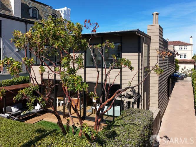 Front Image Thumbnail for SF426117276