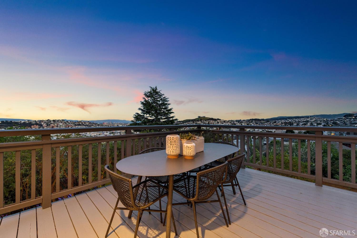 Detail Gallery Image 86 of 98 For 3627 21st St, San Francisco,  CA 94114 - 3 Beds | 3 Baths