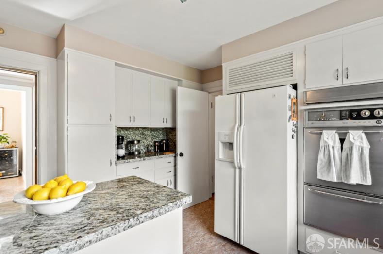 Detail Gallery Image 17 of 49 For 44 Stonecrest Dr, San Francisco,  CA 94132 - 4 Beds | 5 Baths