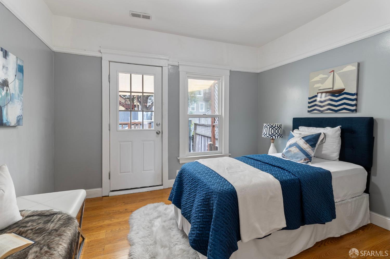 Detail Gallery Image 10 of 32 For 3287 Cesar Chavez St, San Francisco,  CA 94110 - 3 Beds | 2/1 Baths