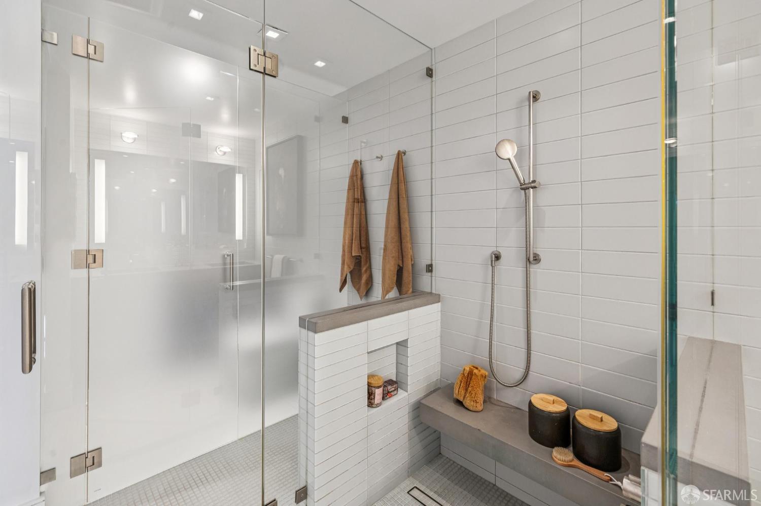 Detail Gallery Image 73 of 98 For 3627 21st St, San Francisco,  CA 94114 - 3 Beds | 3 Baths