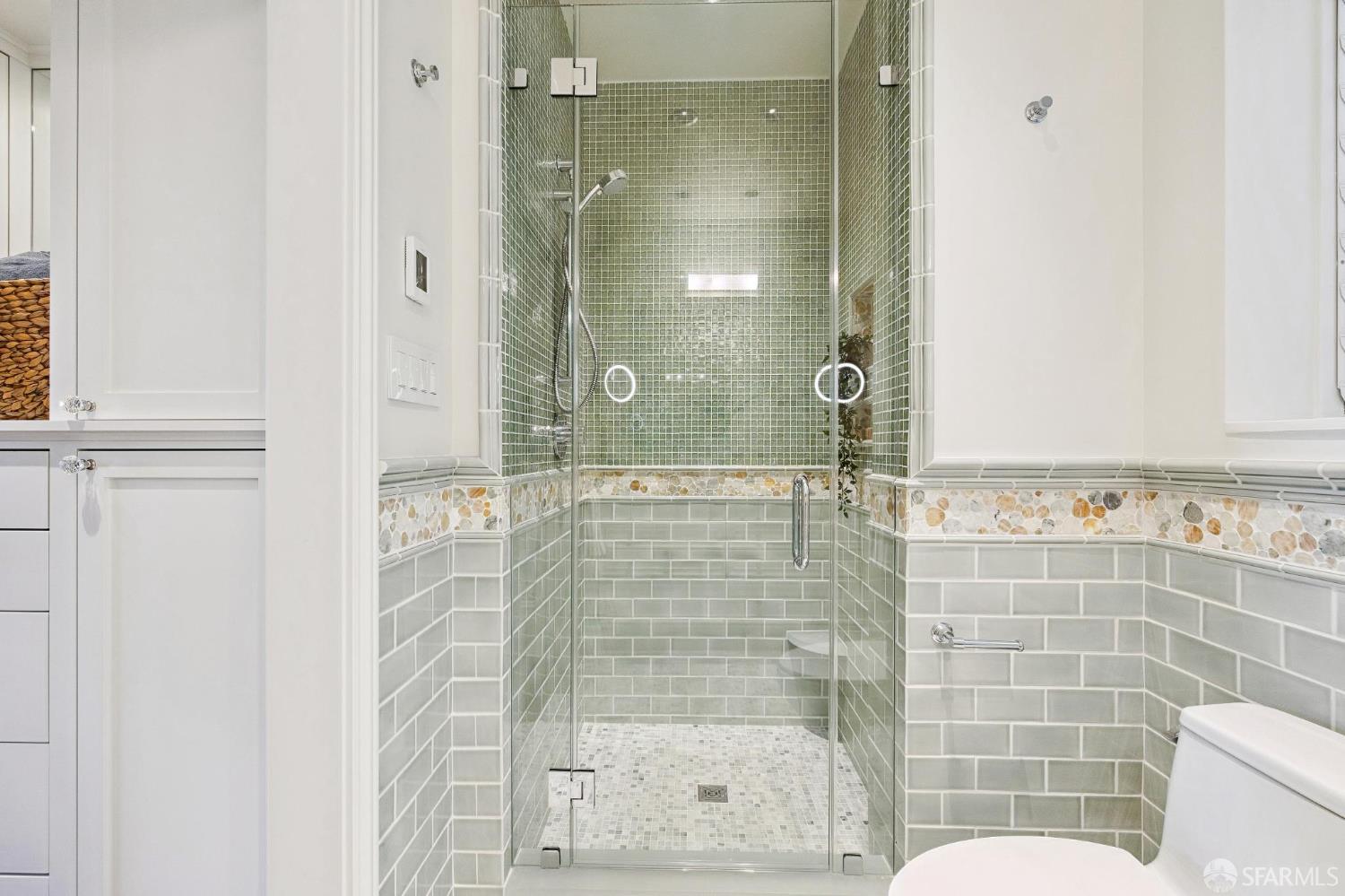 Detail Gallery Image 45 of 74 For 1880 Jackson St #601,  San Francisco,  CA 94109 - 2 Beds | 2 Baths