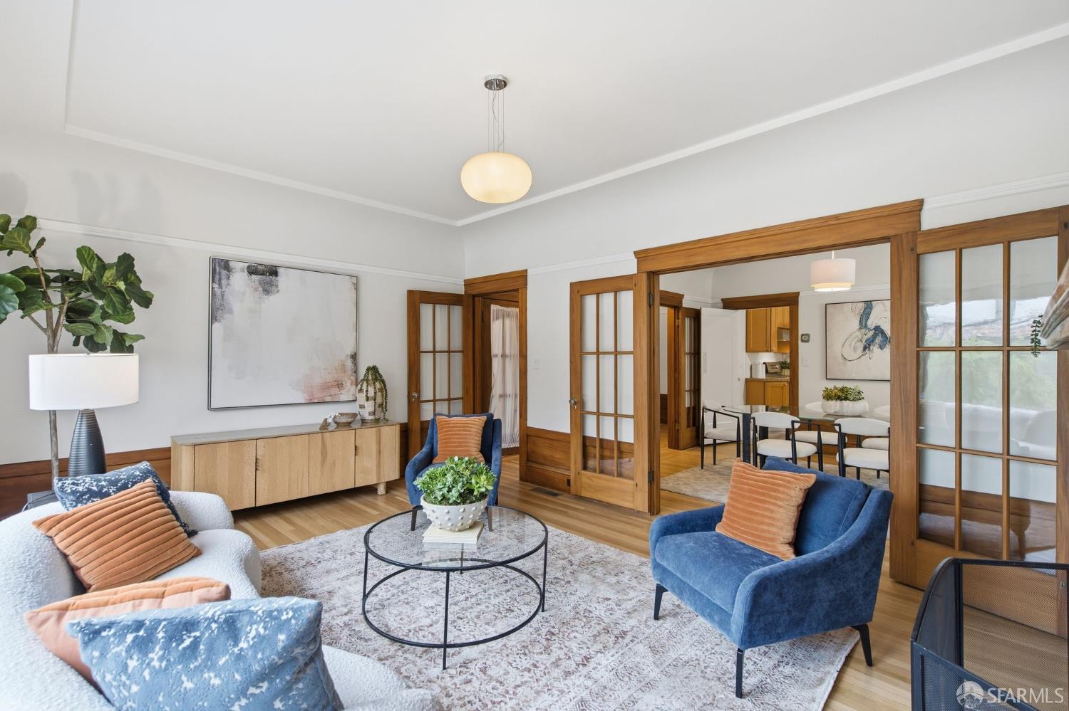 Detail Gallery Image 7 of 69 For 161 Eureka St, San Francisco,  CA 94114 - – Beds | – Baths