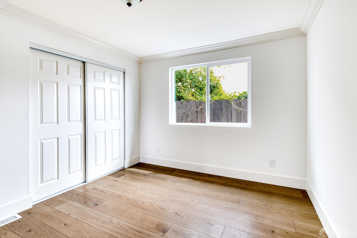 Detail Gallery Image 15 of 29 For 401 Silver Ave, Richmond,  CA 94801 - 3 Beds | 2 Baths