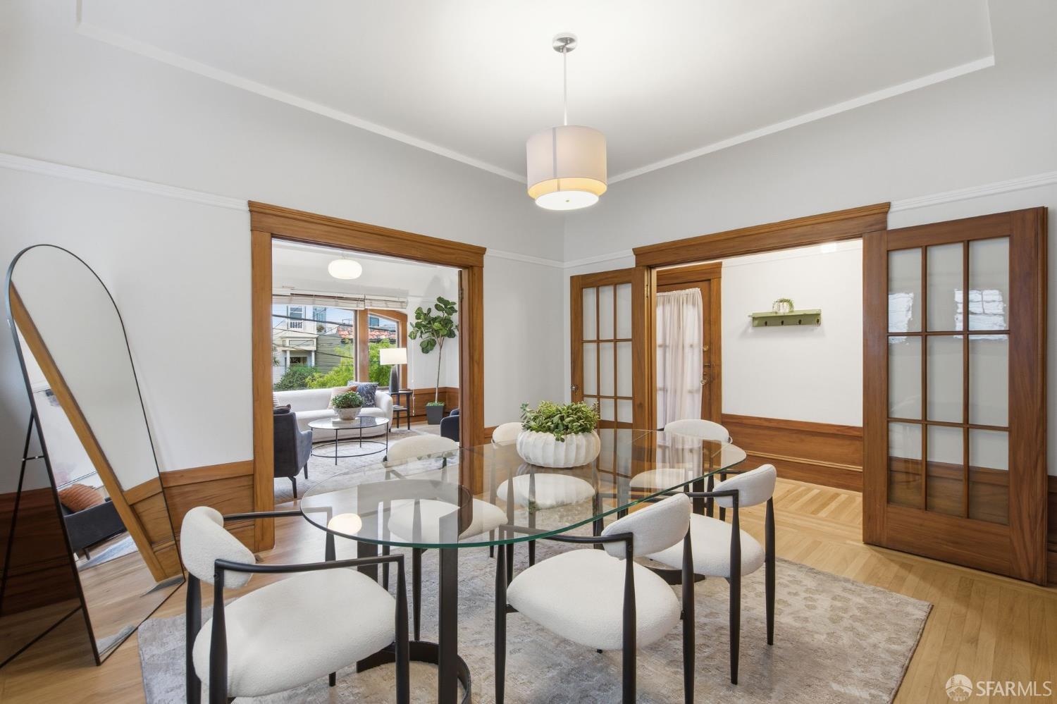 Detail Gallery Image 10 of 69 For 161 Eureka St, San Francisco,  CA 94114 - – Beds | – Baths