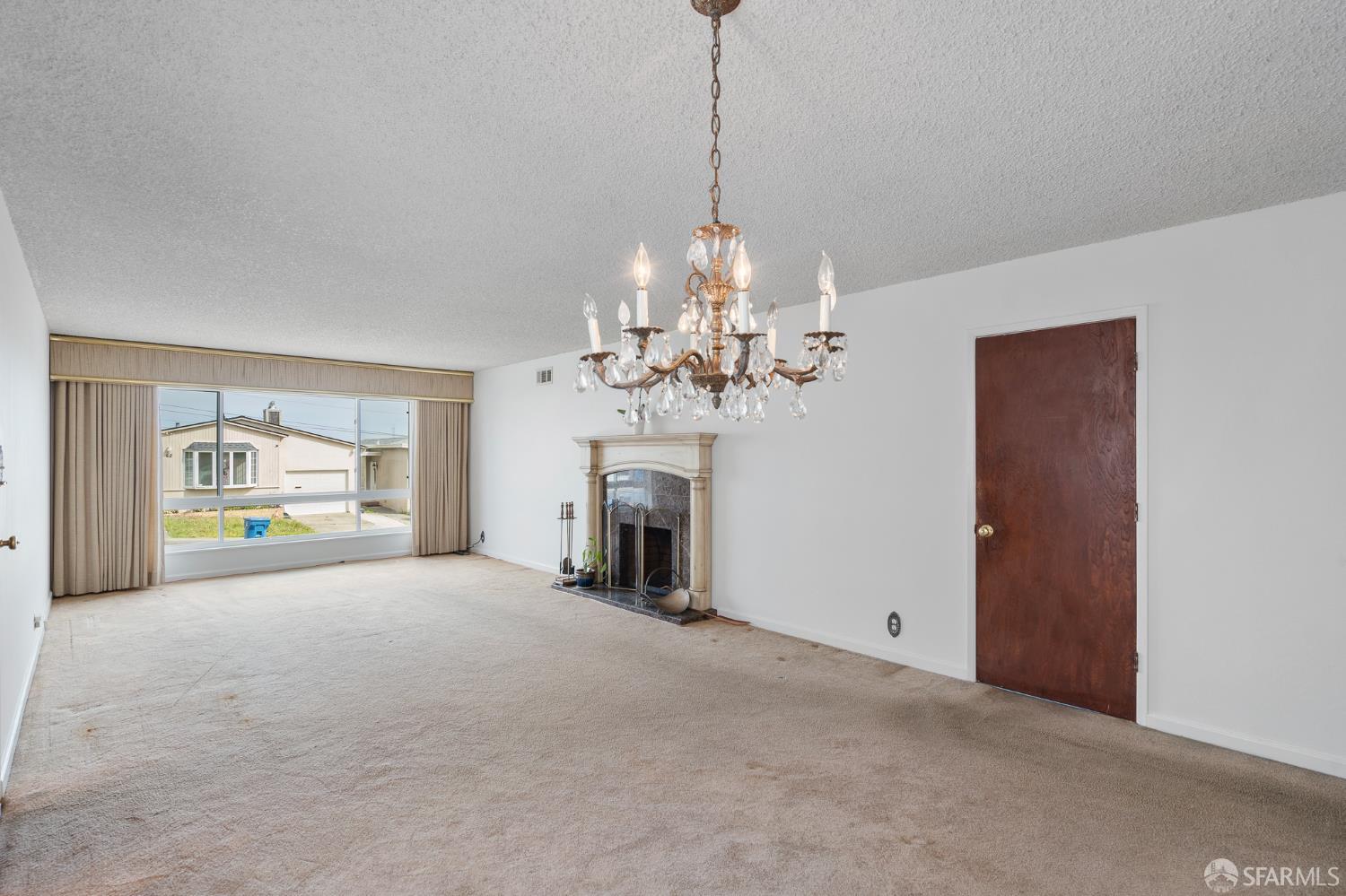 Detail Gallery Image 14 of 37 For 61 Grandview Ave, Daly City,  CA 94015 - 4 Beds | 2 Baths