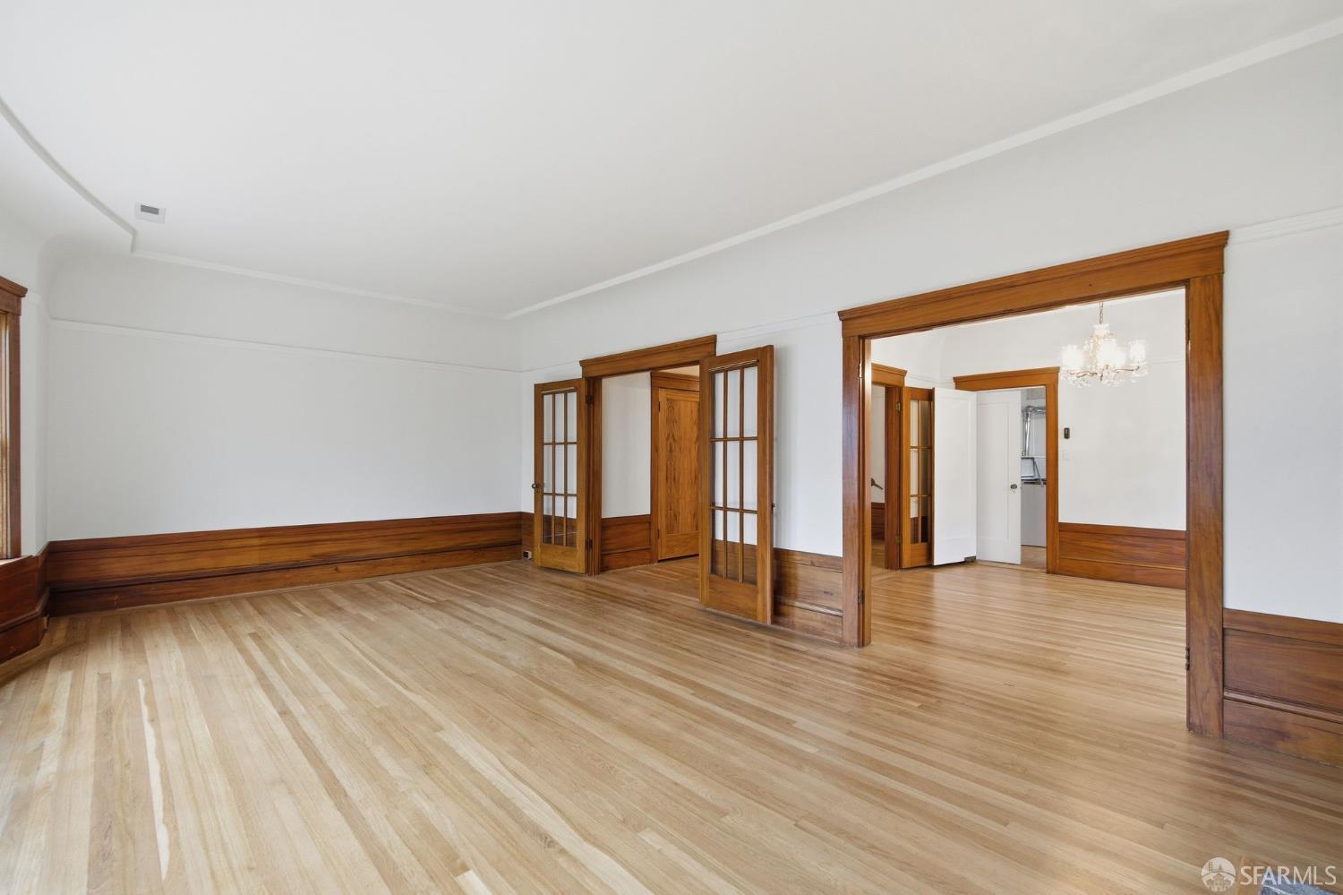 Detail Gallery Image 32 of 69 For 161 Eureka St, San Francisco,  CA 94114 - – Beds | – Baths