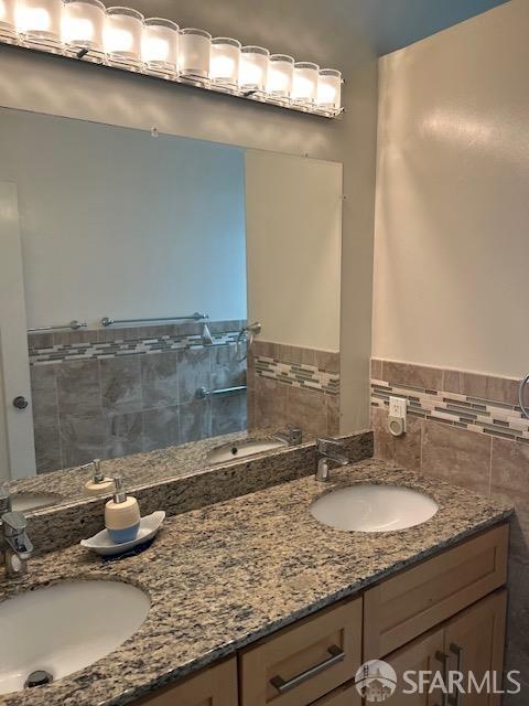 Detail Gallery Image 5 of 16 For 527 Visitacion Ave, San Francisco,  CA 94134 - 4 Beds | 2 Baths