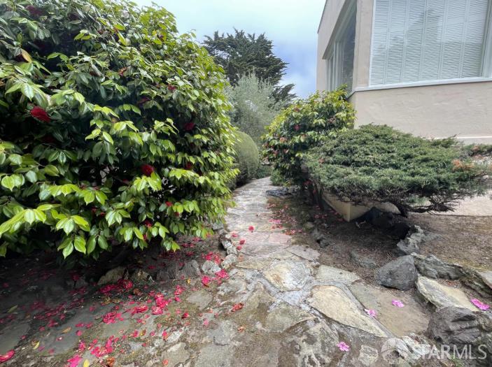 Detail Gallery Image 44 of 49 For 44 Stonecrest Dr, San Francisco,  CA 94132 - 4 Beds | 5 Baths