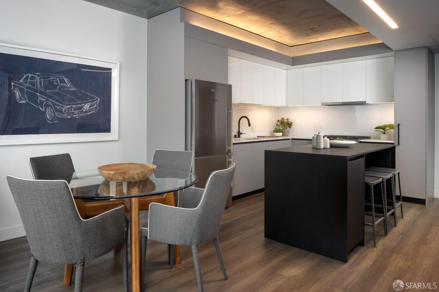 Detail Gallery Image 3 of 23 For 960 Market St #909,  San Francisco,  CA 94102 - 2 Beds | 2 Baths